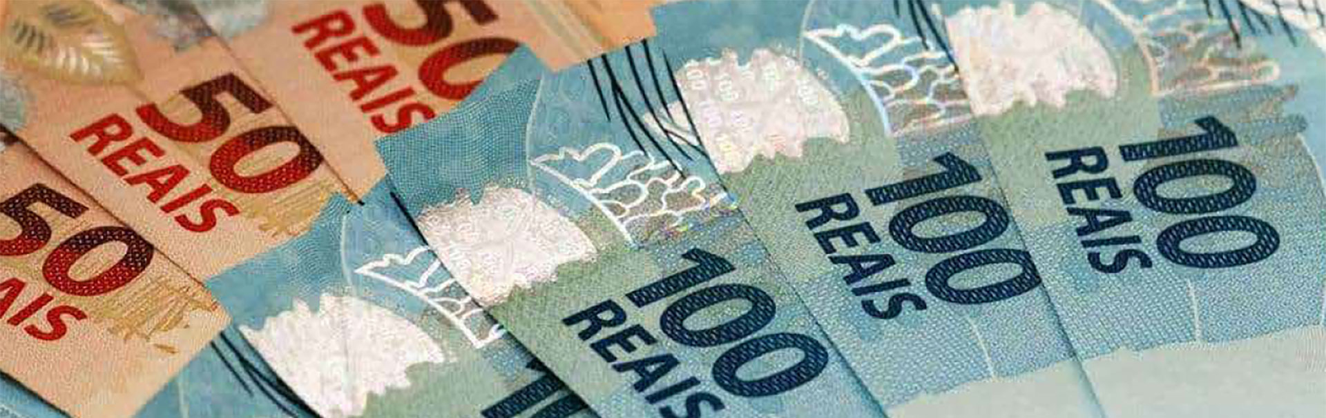 INFLAÇÃO E DÓLAR PODEM FREAR RITMO DA RETOMADA DA ECONOMIA BRASILEIRA