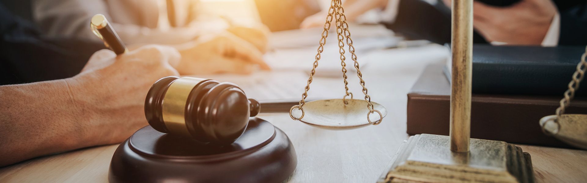 OS IMPACTOS DA JUDICIALIZAÇÃO NO MERCADO DE SEGUROS