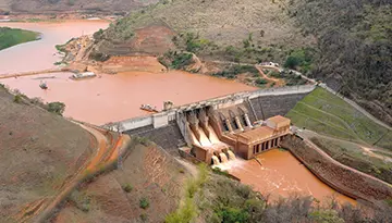 RISCOS NAS BARRAGENS DO PAÍS AUMENTAM COM AS MUDANÇAS CLIMÁTICAS